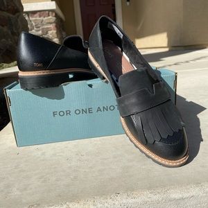 Toms LOAFER - black leather size 9 MALLORY Excellent condition